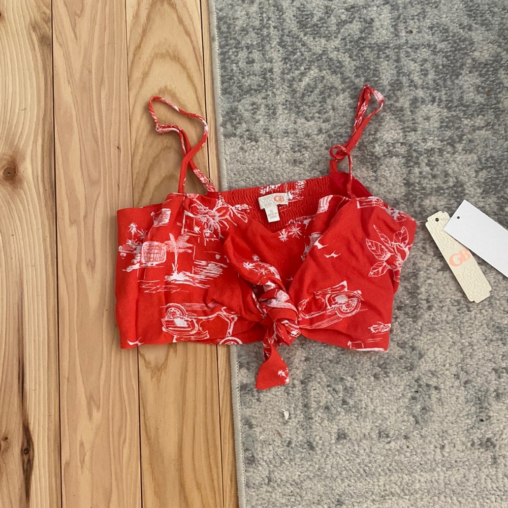 GB crop top NWT